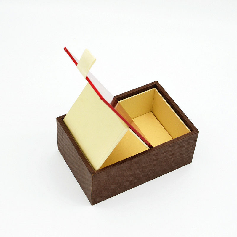 Коробка CMYK наградного твердого эфирного масла упаковывая сползая крышку 128gsm с ремнем Grosgrain