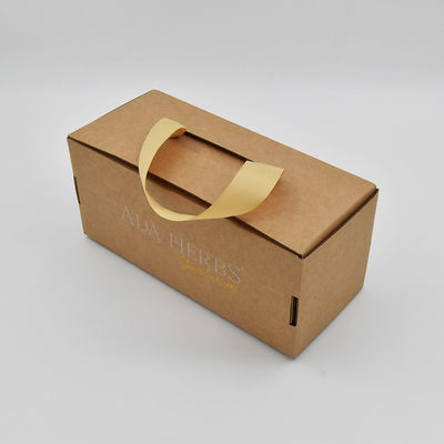 Белый Kraft гофрировал отправителя кладет Artpaper в коробку складное Shoebox с носит ручку